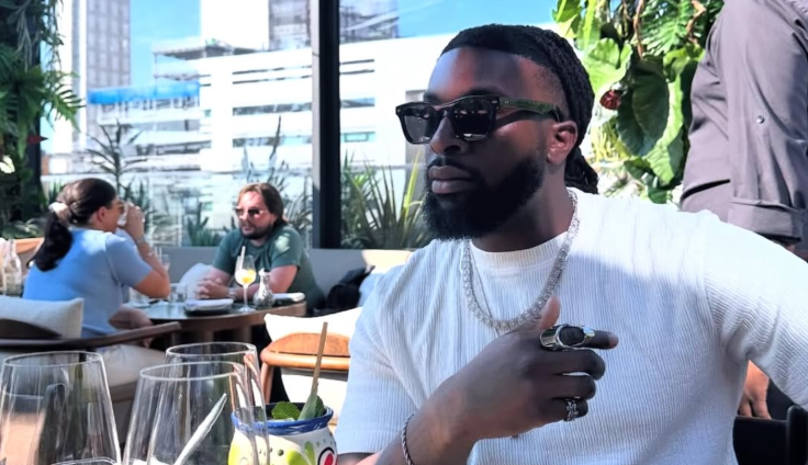 British-Nigerian singer and songwriter Talay Riley