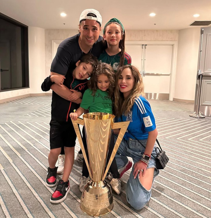 Guillermo and Family 2