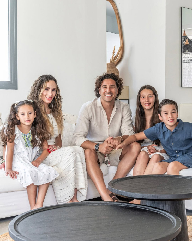 Guillermo and Family 9