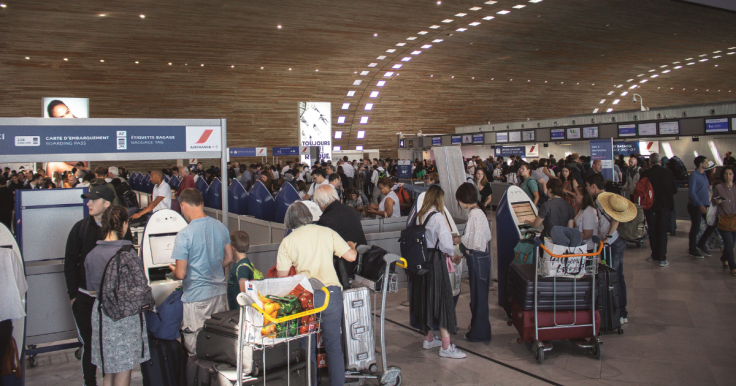 Airport queue