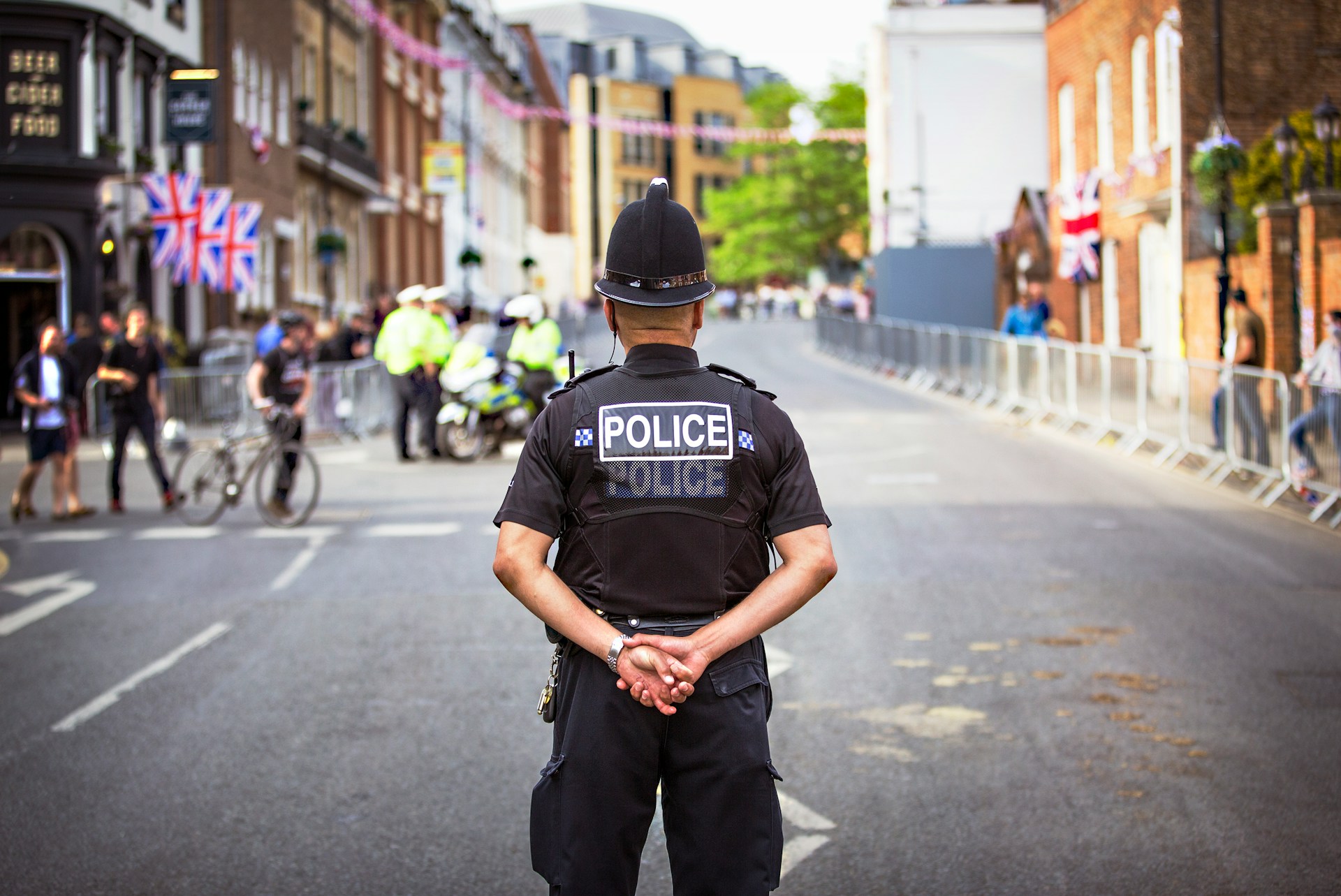 UK Police Officer Accused Of Using AI To Create Fake Evidence, Removed From Frontline Duties