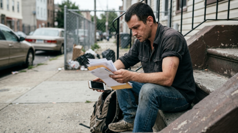 Citizens falling deeply into debt