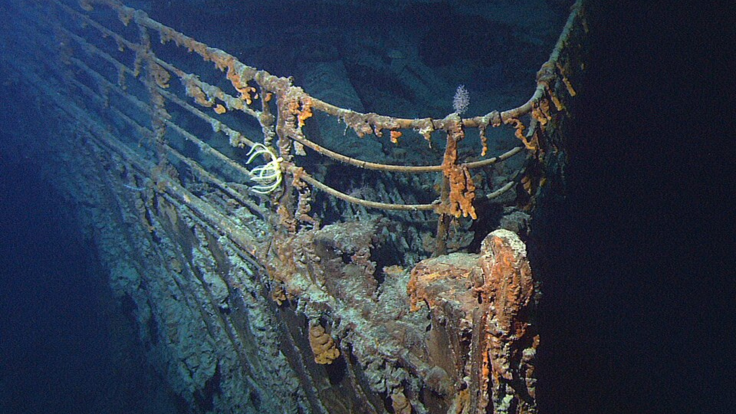 Titanic wreck bow