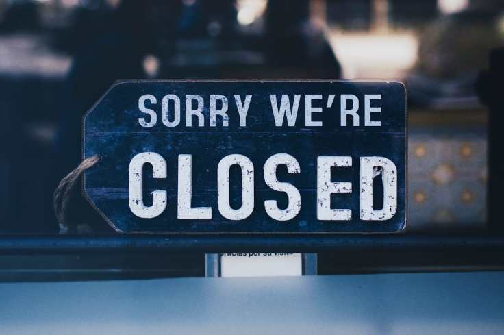 Closed sign