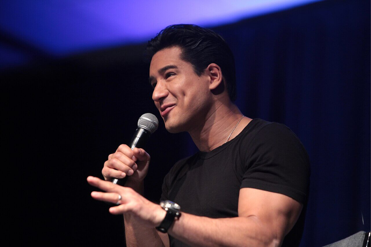 TANIKA RAY CLAIMS MARIO LOPEZ IS MAGA