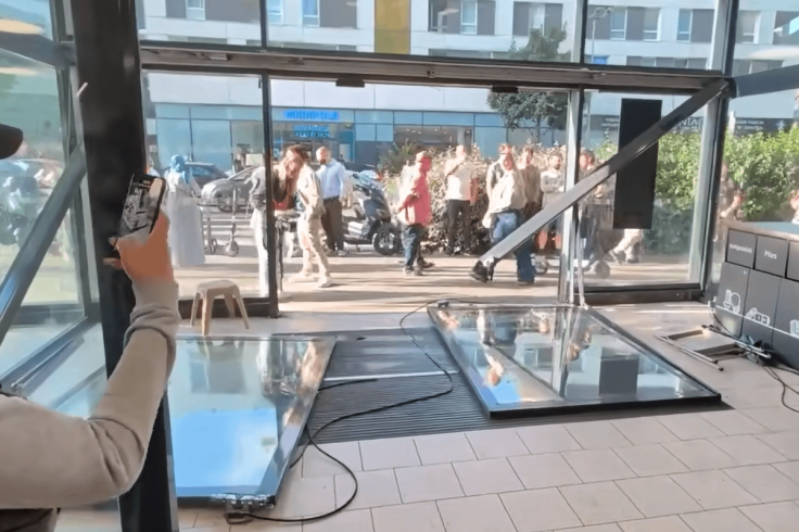 FRENCH SHOPPERS FIGHT FOR AC AMID HEATWAVE