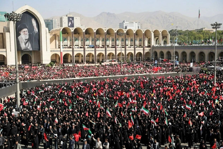 Massive Mourning Crowd at Khamenei Funeral in Tehran