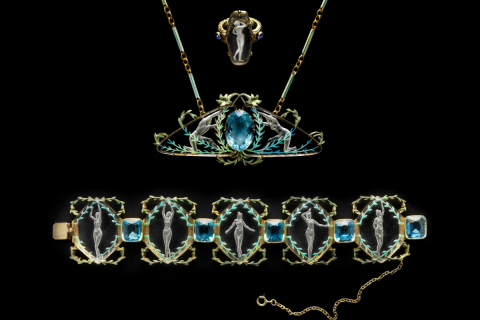 French museum jewelry theft