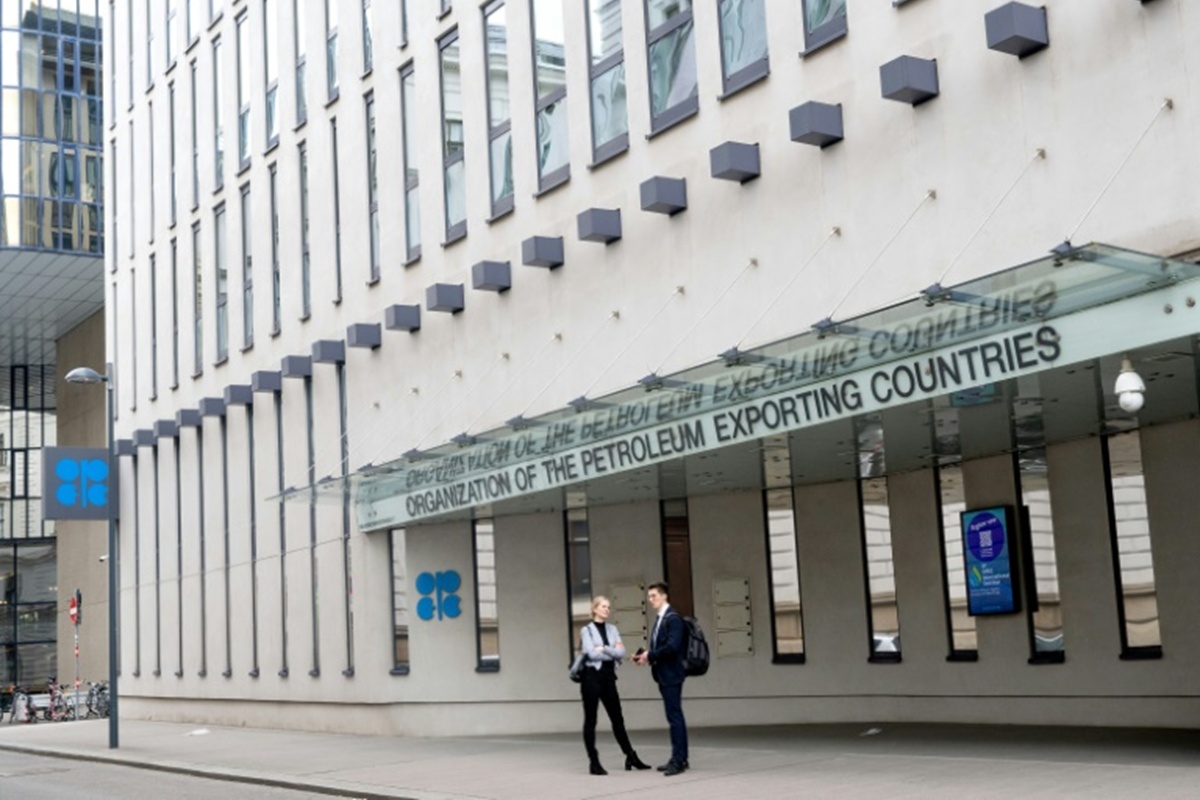 OPEC+ Approves August Oil Output Increase While Warning It May Reverse Course