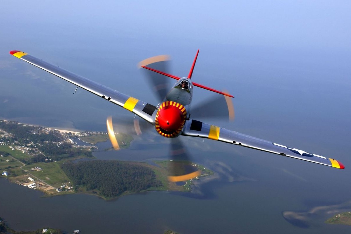 Student Pilot Forced To Land Plane Alone After Instructor Leaps To His Death Mid-Flight