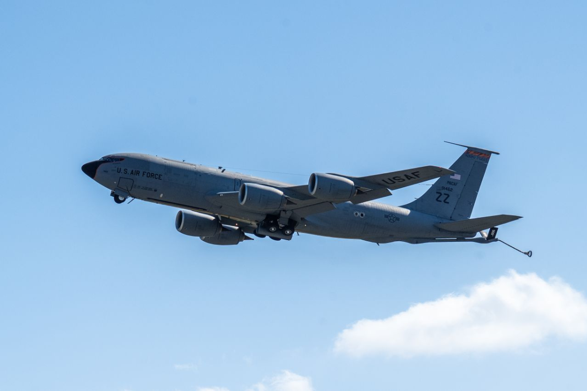 US Air Force aircraft in flight