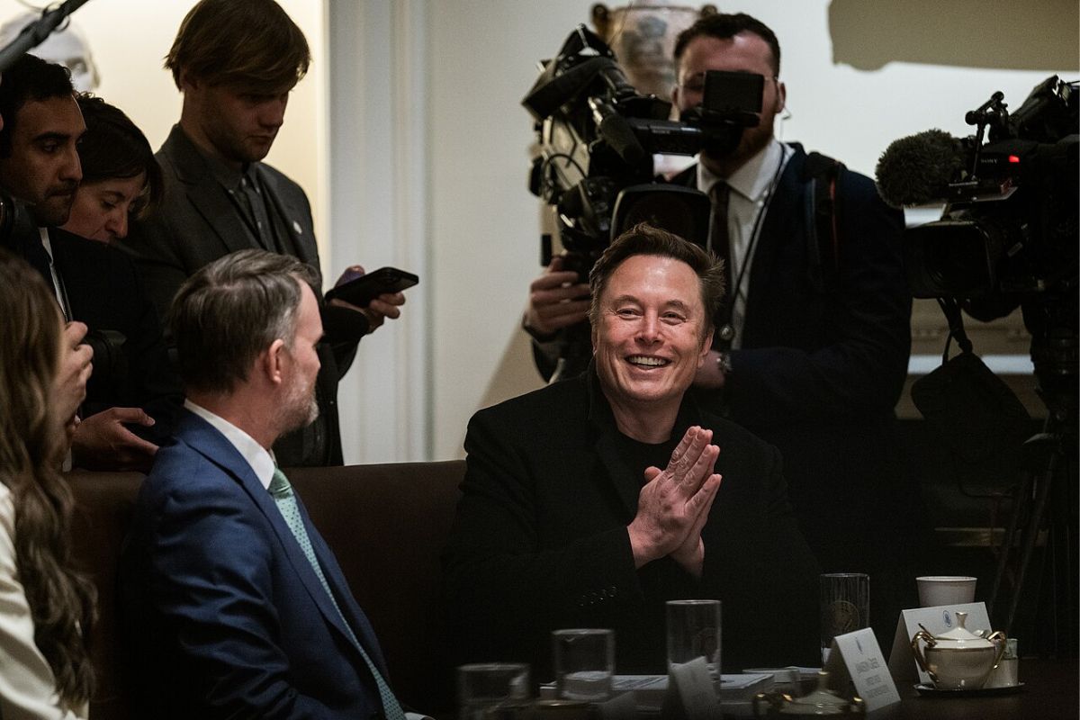 'They Hate You': Elon Musk Has Bizarre 'Crash Out' After Reporter Says People 'Loathe' Him