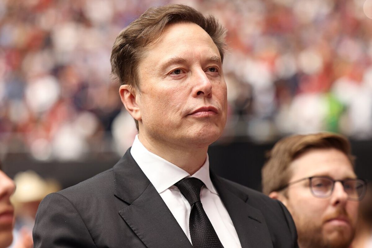 US Reportedly Dropped '2,000 Munitions at 2,000 Distinct Targets' in Iran Using Elon Musk's Grok AI System