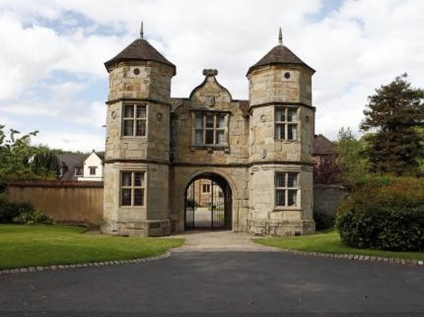 madeley-court-hotel-shropshire