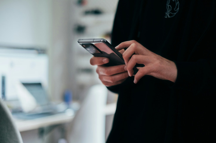 Lindsay Clancy phone search revealed