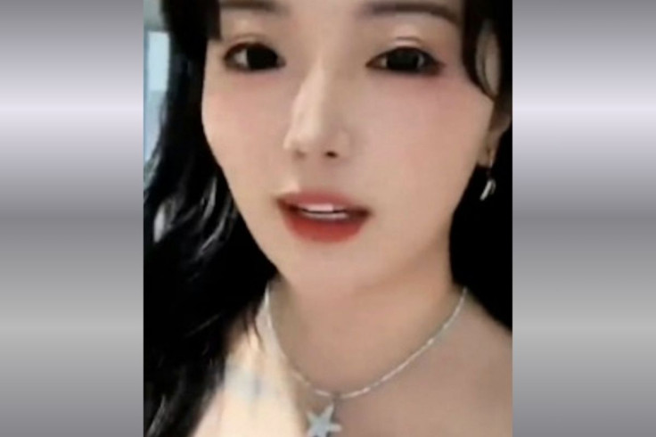 Wealthy Chinese Woman