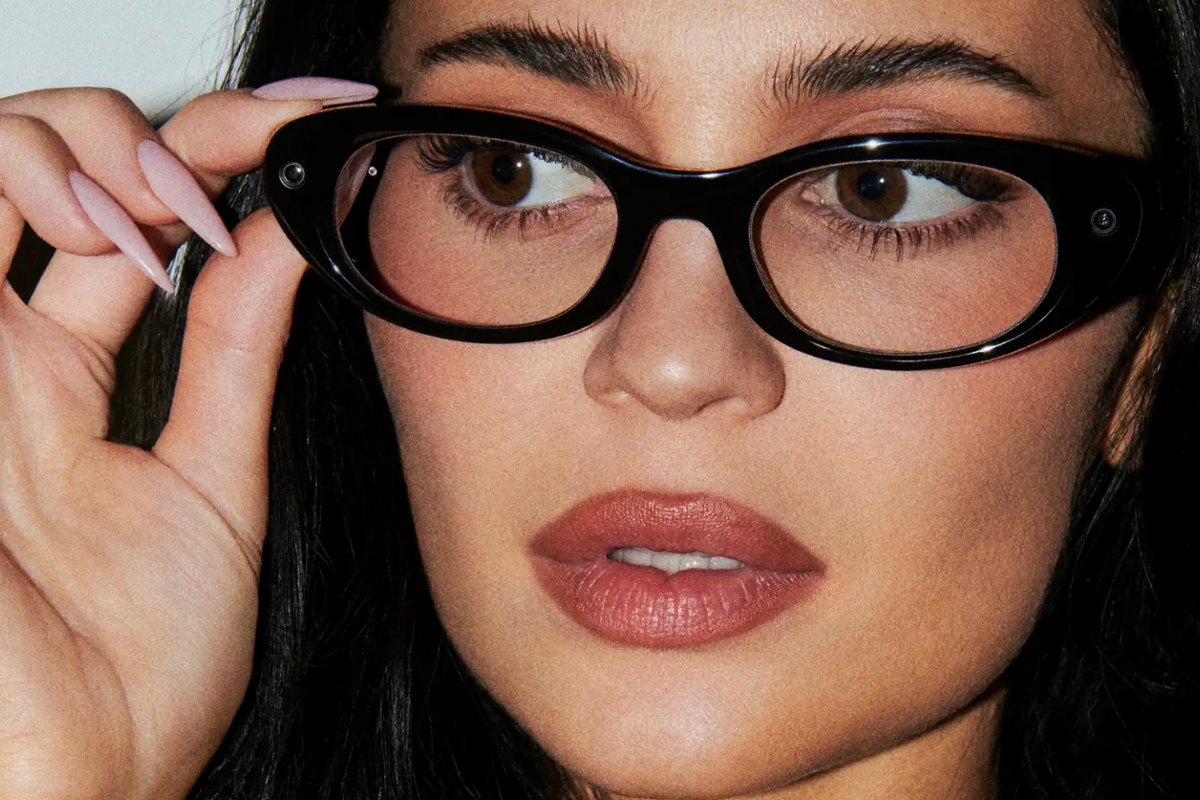 Meta's AI Glasses Are Selling Millions But Critics Warn They Could Become a Privacy Nightmare