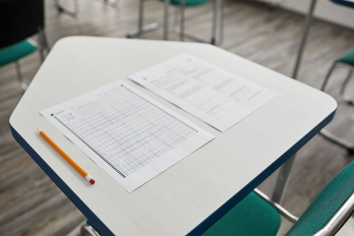 England Bucks Global Education Decline as PISA Rankings Put UK Top 10 in Maths, Reading and Science
