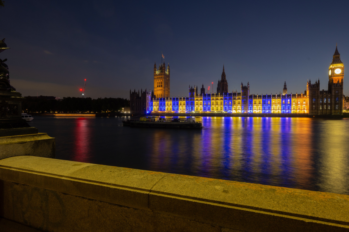 UK Parliament Lights the Palace of Westminster in Ukraine's Colours To Mark Kyiv's Independence Day