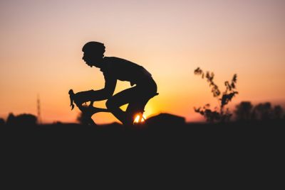 cycling-in-the-sunset