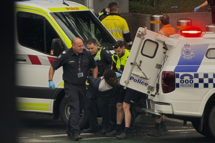 Melbourne Mother Stabbed With Scissors as Children Watch