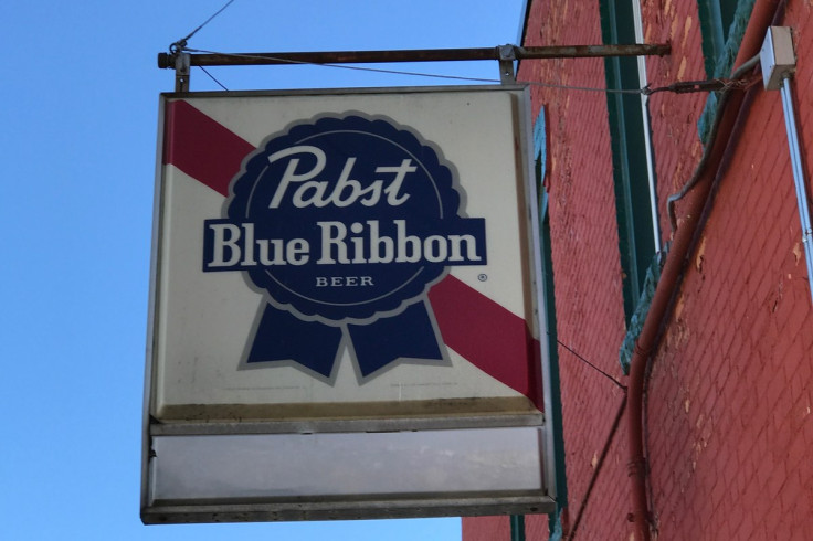 Pabst Blue Ribbon sign, American brand