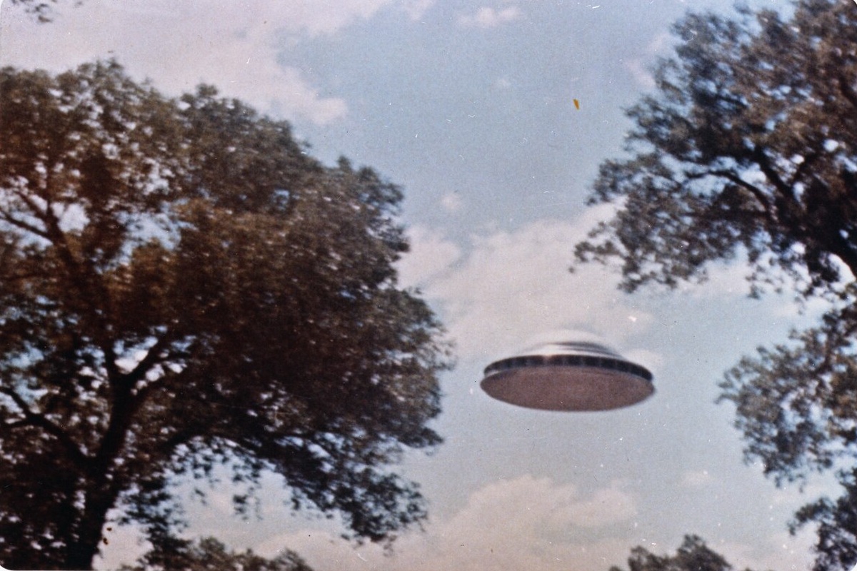 Demonic UFO Connection Explained: Expert Analyses 'Poltergeist-Type Activity' in Alien Sightings