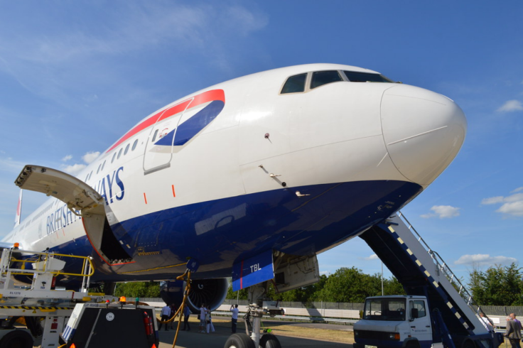 British Airways BA825