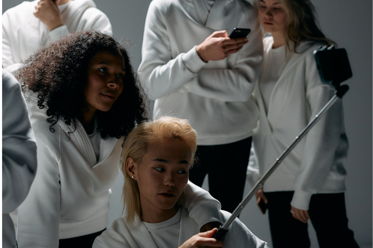 US Open Umpire Halts Naomi Osaka Match After Creators Use Blinding Ring Lights for Mid-Game Photoshoot   www.ibtimes.co.uk