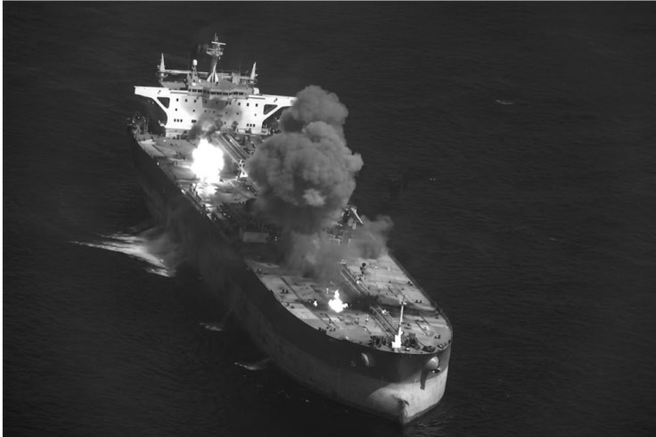 Gulf Shipping Under Pressure as US-Iran Tensions Intensify
