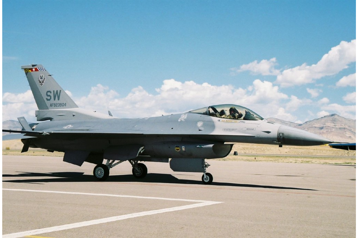 Two Unarmed F-16 Pilots Were Ready to Ram a Hijacked Plane to Protect Washington on 9/11