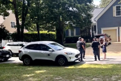 Virginia mum, Karyann Parkinson with police