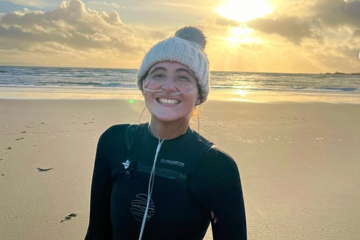 UK's first deafblind doctor
