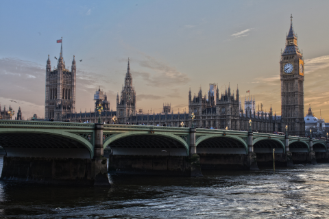 US Embassy Worker Leaves UK Amid UK Child-Image Investigation