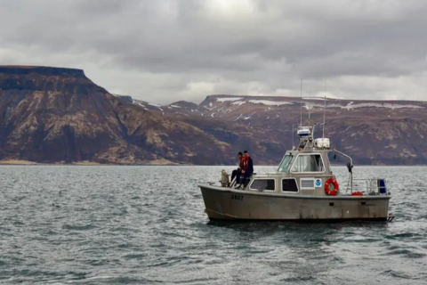 Alaskan Teen Found Kneeling on Capsized Boat After 62 Hours