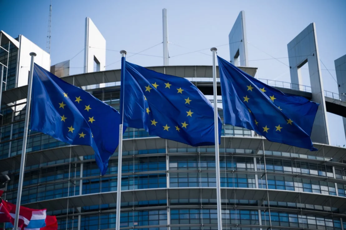 EU Kids Act Would Require Social Media Firms To Pay a Fee To Fund Enforcement Costs