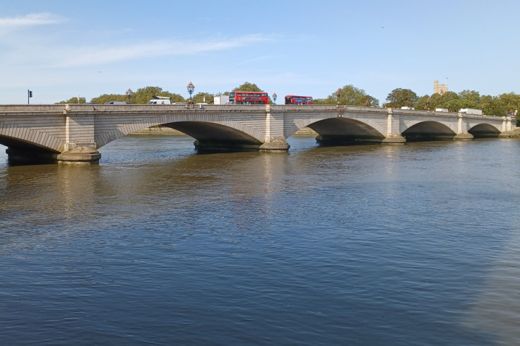 Putney Pusher, Nicholas Brandram, Putney Bridge