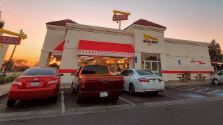 In-N-Out managers making $200,000