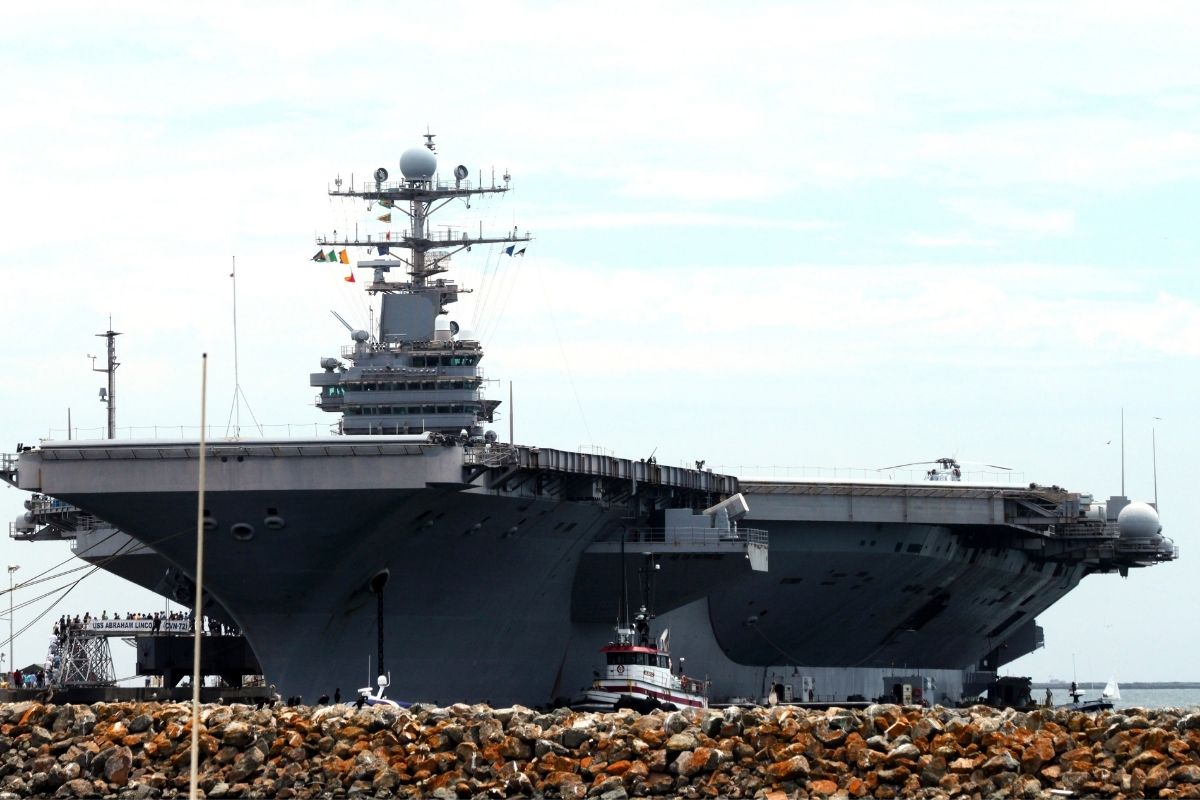 USS Abraham Lincoln