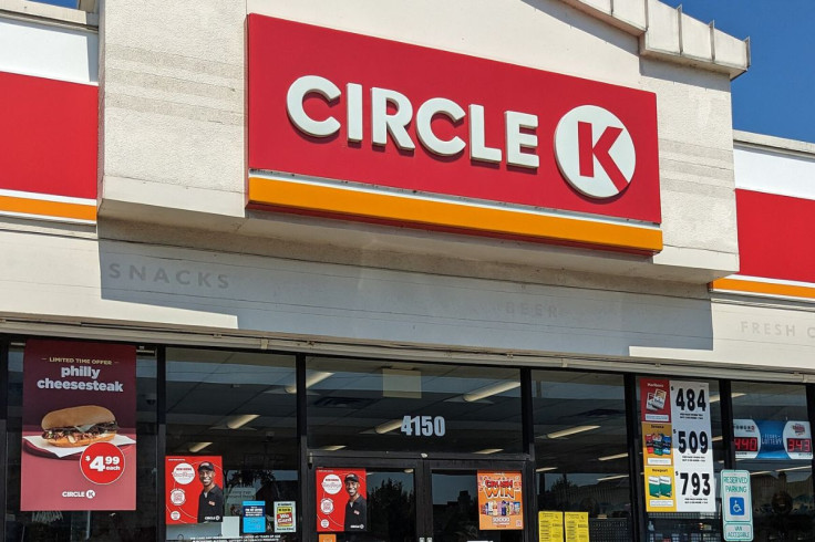 circle K convenience store front