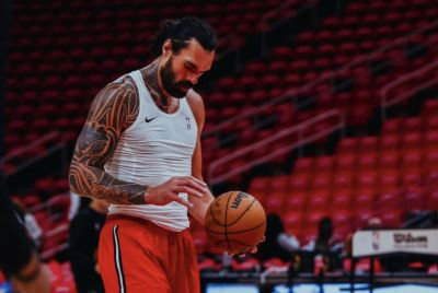 Steven Adams