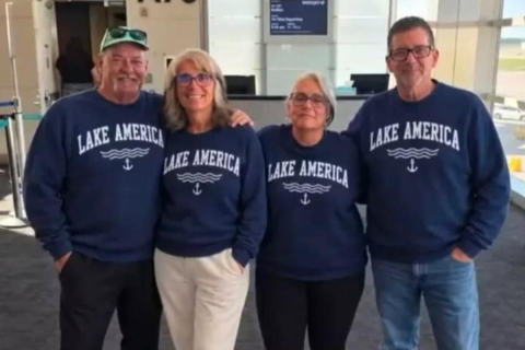 Lake America sweatshirts