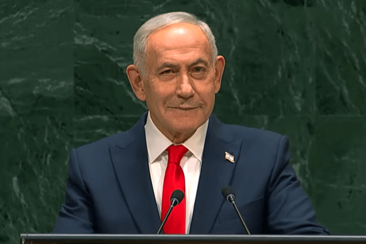 Israeli Delegates Check Who Abandoned Netanyahu