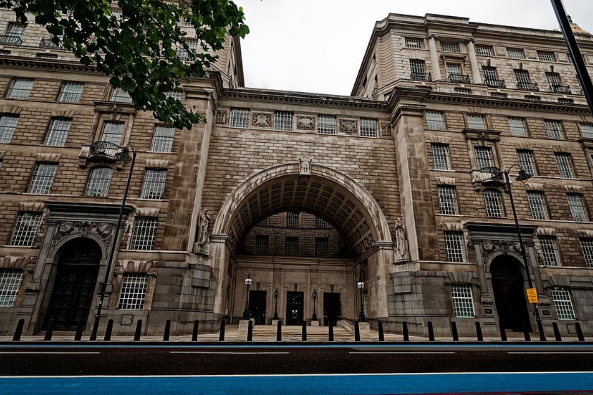 MI5 Warns 100+ UK Academics Were Linked to China-Funded AI and Spy Technology Research