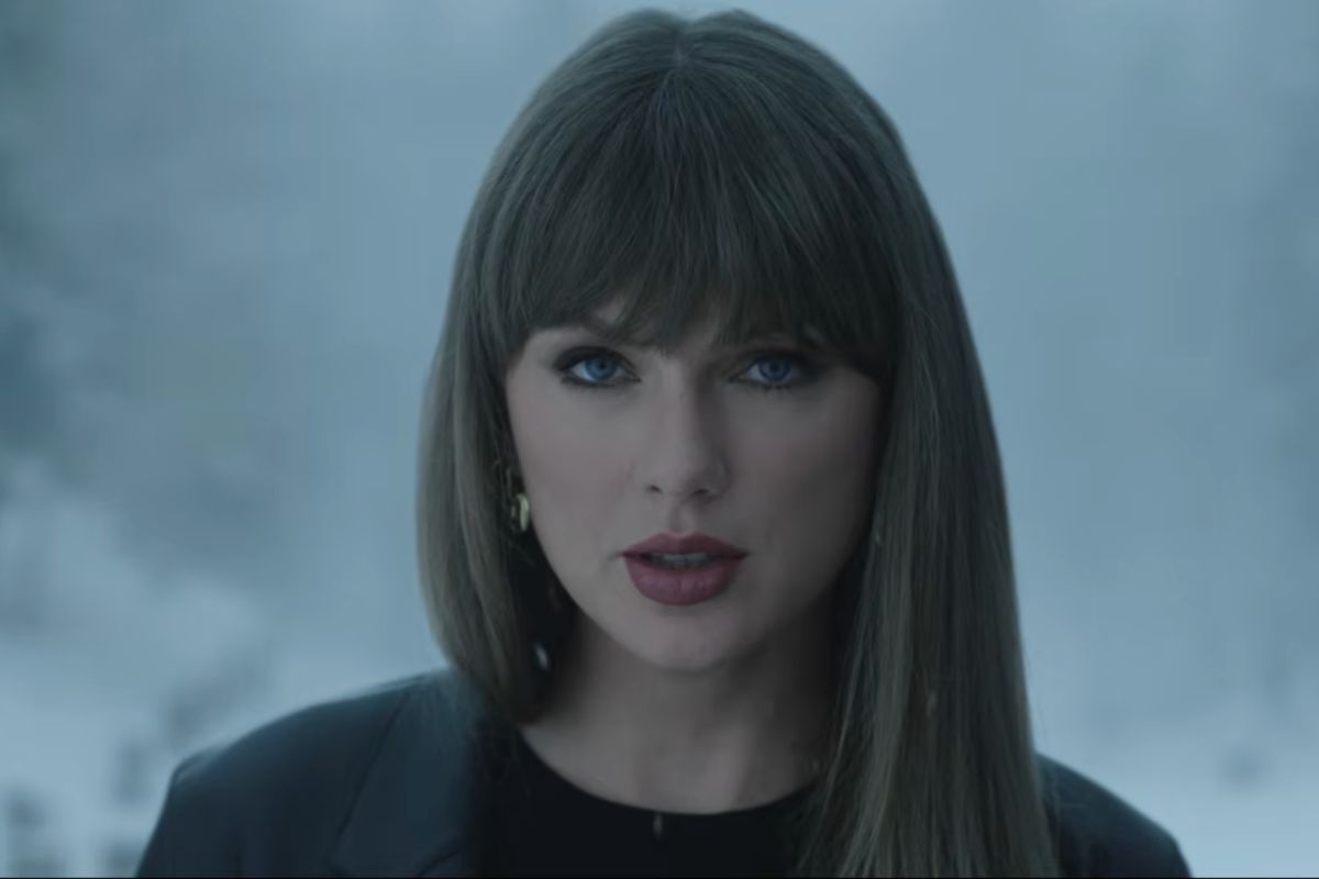 Narcissism Expert Reviews Taylor Swift's New Patient Zero Video and ...