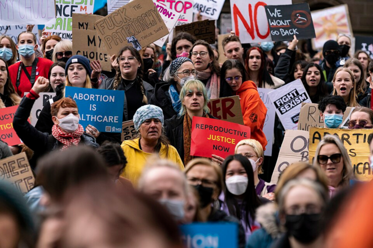Alito Says Overturning Roe Took ‘Courage’