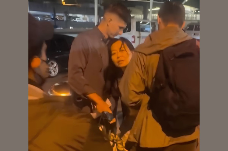 Alleged ICE Arrest Outside LAX without badge or uniform