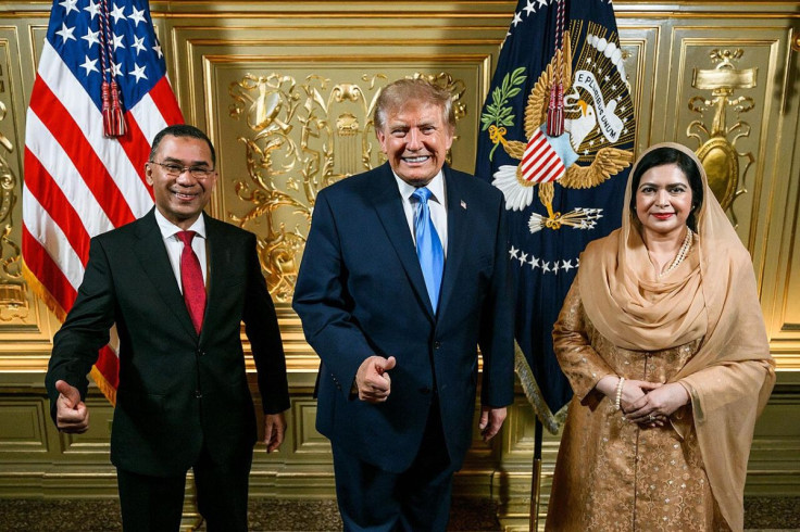 Donald Trump Attending a UN Assembly Dinner