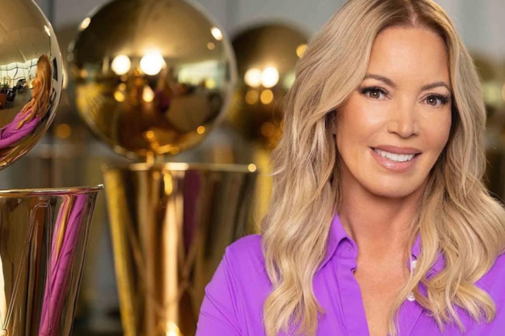 jeanie buss