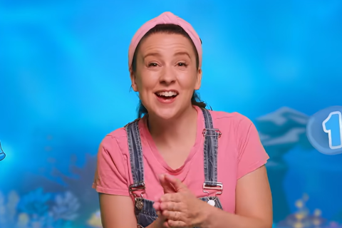 Ms Rachel